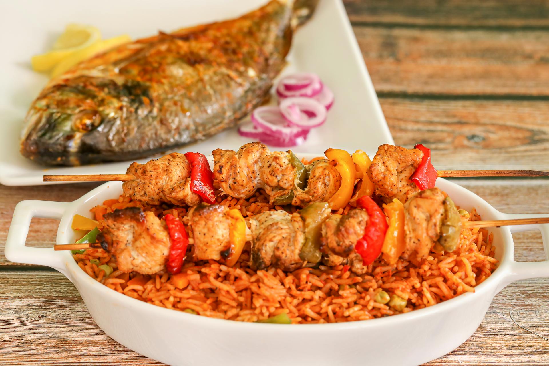 MacroMeals app scanning a plate of jollof rice to estimate its nutrition and macros